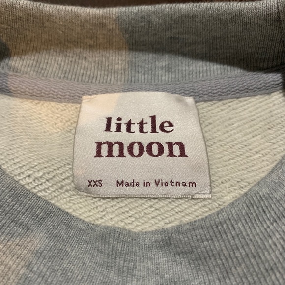 ARITZIA little moon sweatshirt - Picture 3 of 3